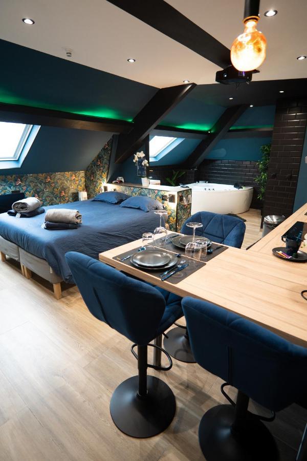 Capsule Color Deluxe Balneo I Ecran Home Cinema I Console De Jeux Trith-Saint-Leger Luaran gambar